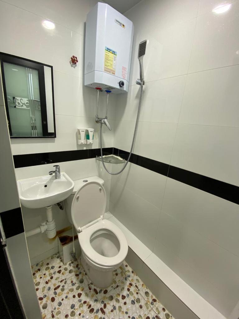 הונג קונג New Day Night Hostel מראה חיצוני תמונה