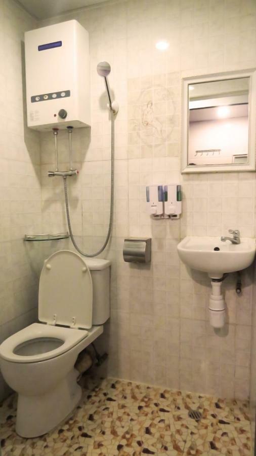 הונג קונג New Day Night Hostel מראה חיצוני תמונה